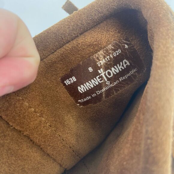 Minnetonka Women’s Brown Three-Layer Suede Fringe Mid-Calf Boots Size 8 - Picture 2 of 4